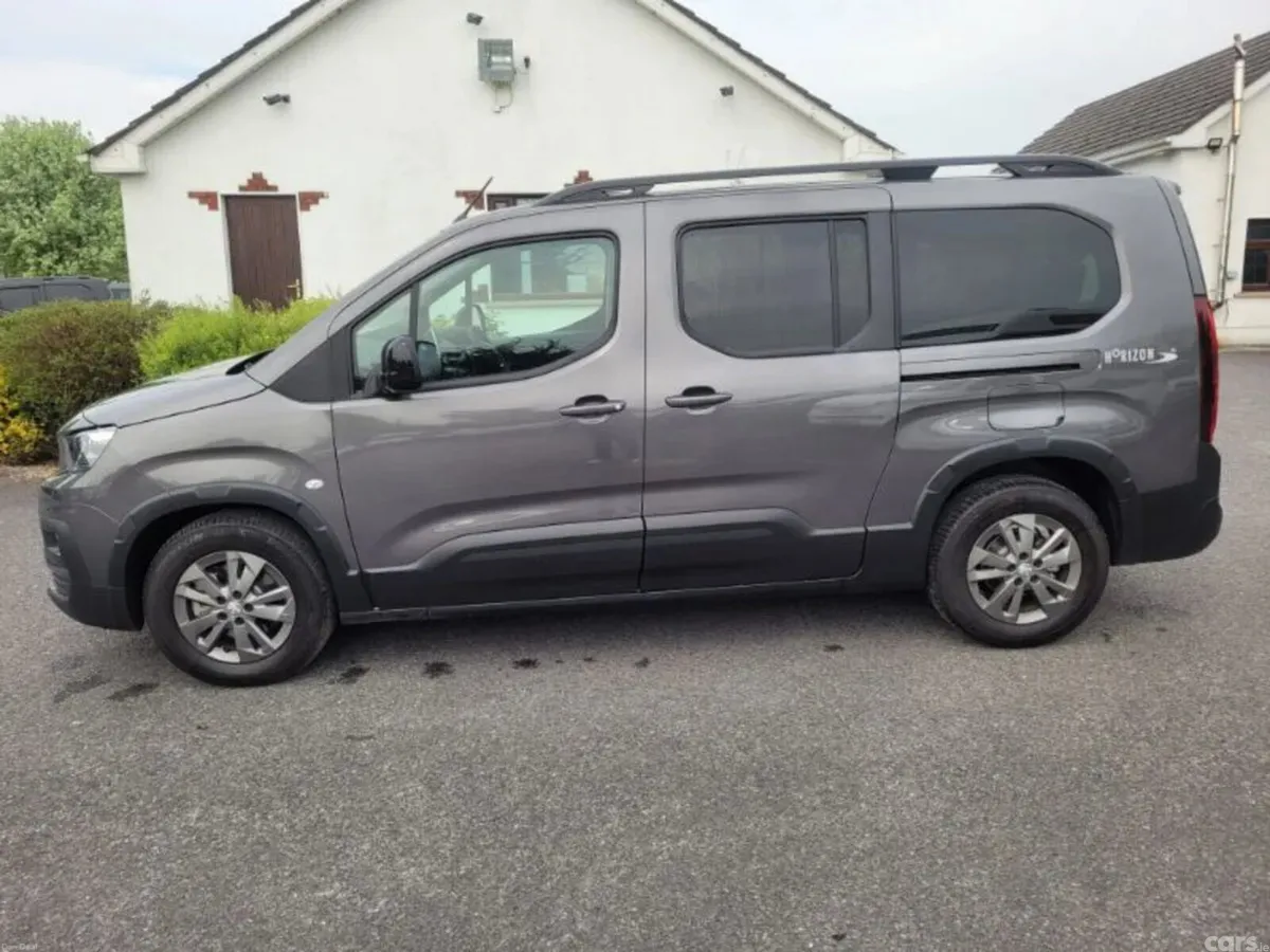 Peugeot Rifter MPV, Diesel, 2023, Grey