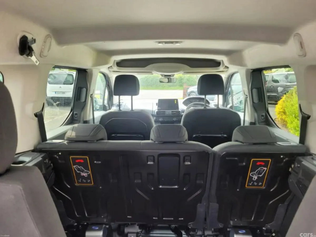 Peugeot Rifter MPV, Diesel, 2023, Grey