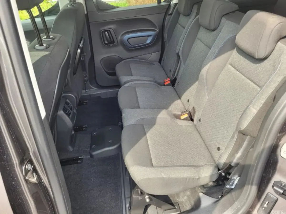 Peugeot Rifter MPV, Diesel, 2023, Grey