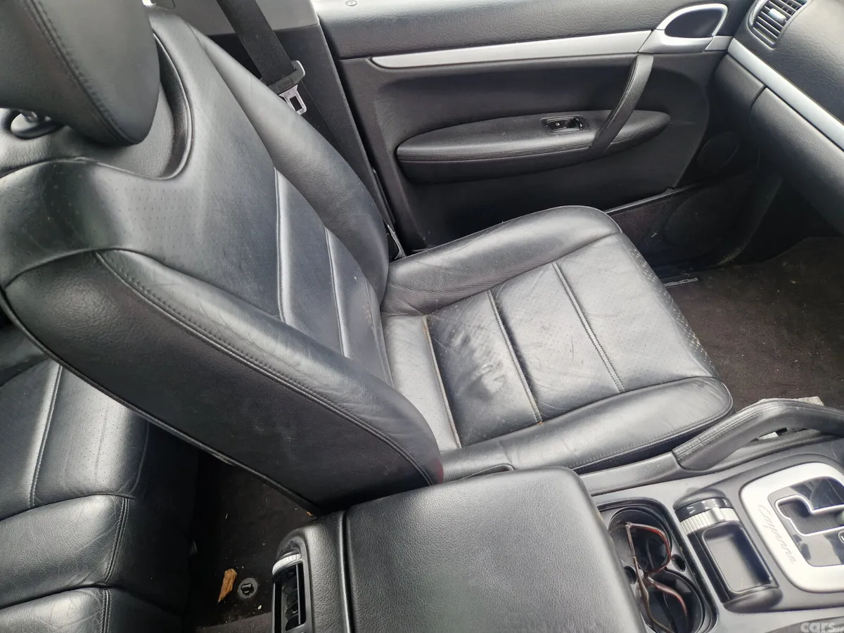 Porsche Cayenne SUV, Petrol, 2006, Beige