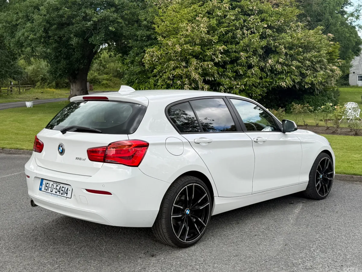 BMW 1-Series Hatchback, Diesel, 2015, White