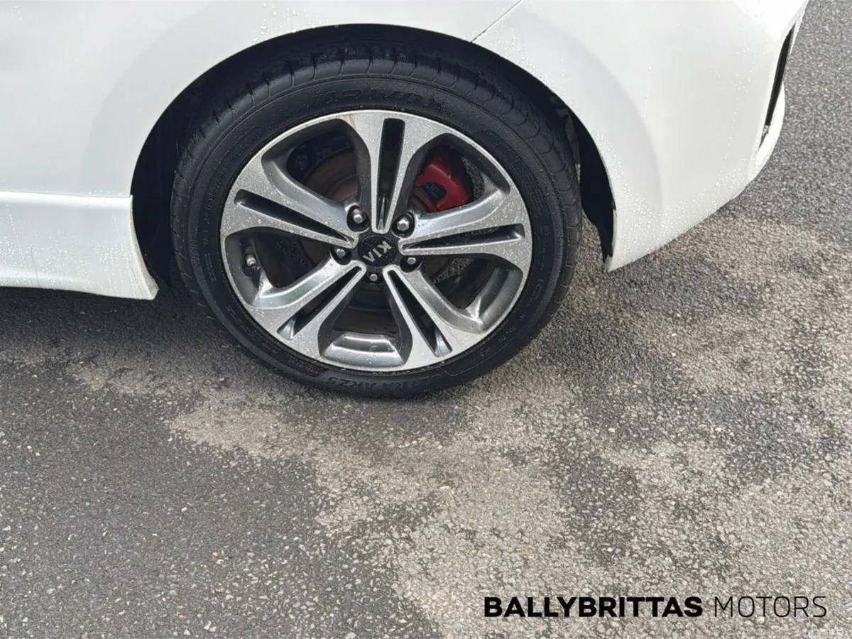 Kia Ceed Hatchback, Diesel, 2018, White