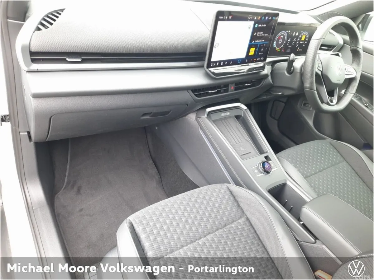 Volkswagen T-Roc SUV, Petrol Hybrid, 2026, White
