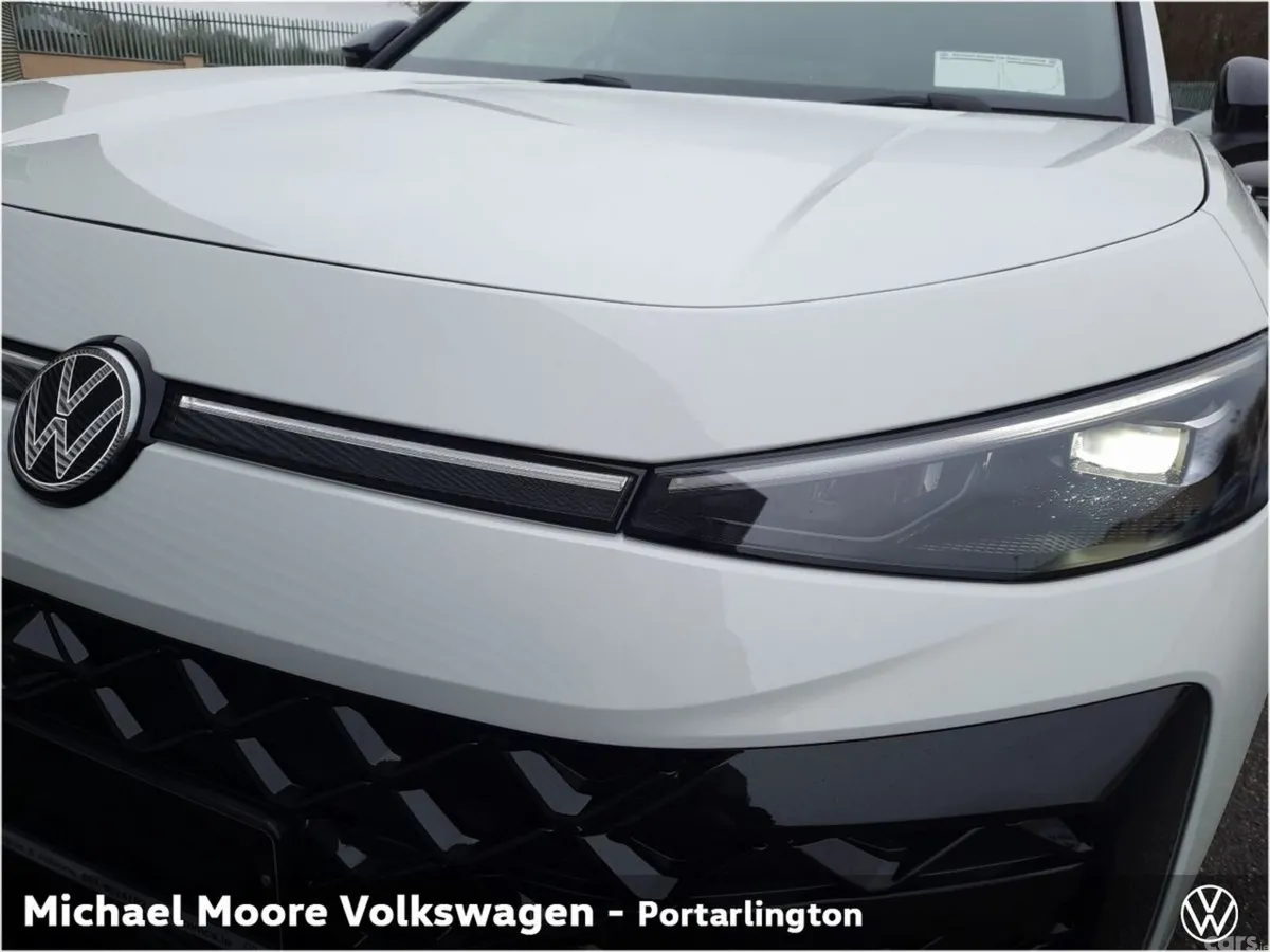 Volkswagen T-Roc SUV, Petrol Hybrid, 2026, White