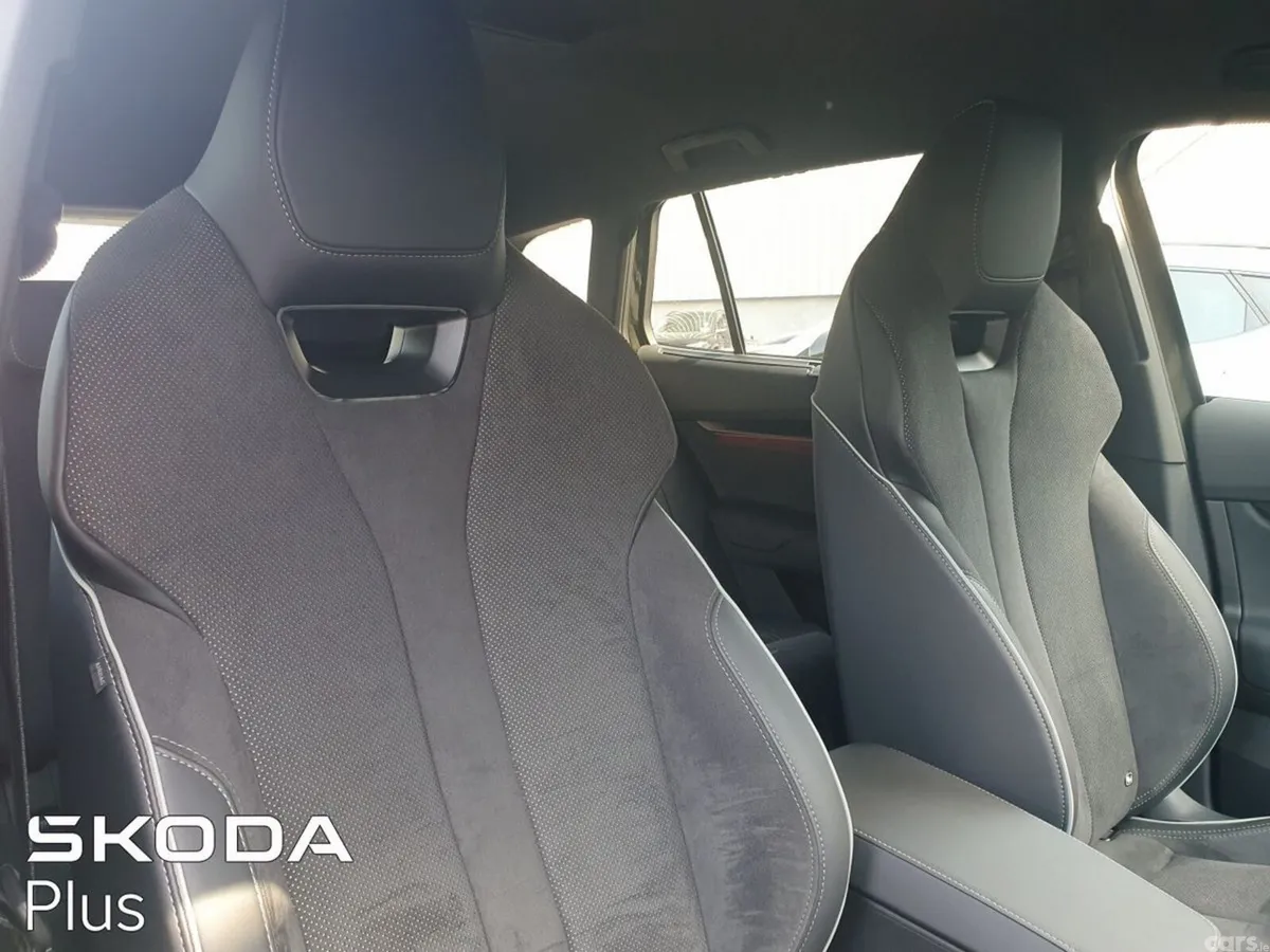 Skoda Enyaq SUV, Electric, 2025, Green