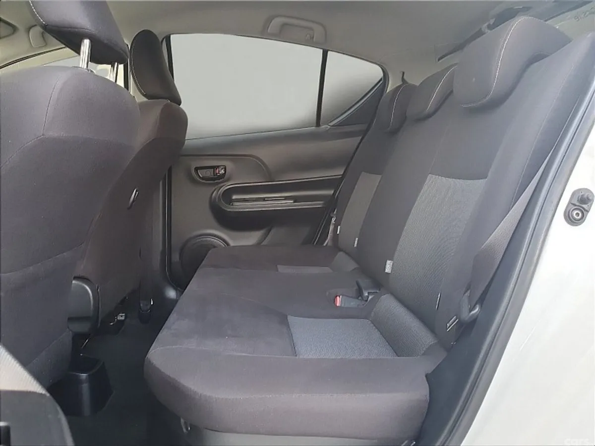 Toyota Aqua Hatchback, Petrol Hybrid, 2021, White