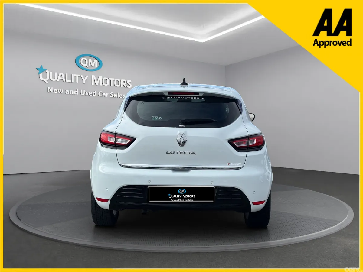 Renault Clio Hatchback, Petrol, 2018, White