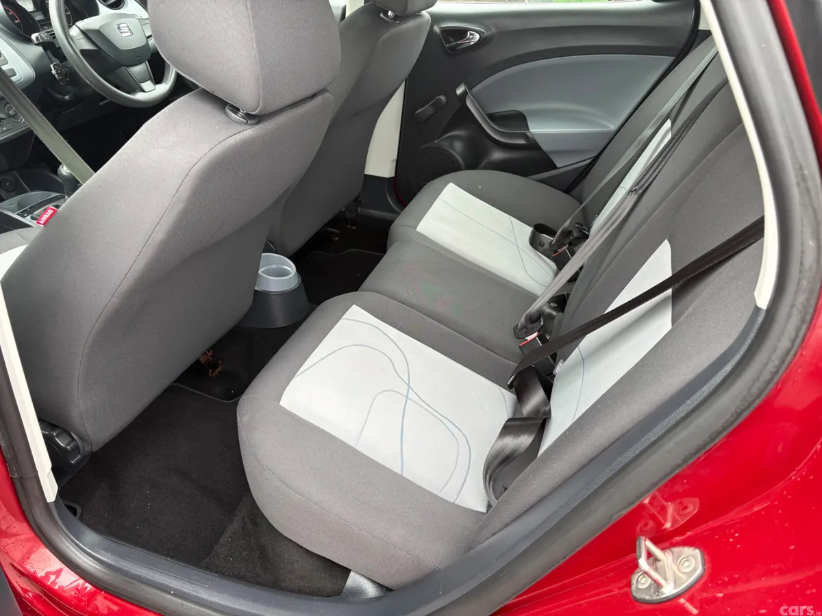 SEAT Ibiza MPV, Petrol, 2015, Red