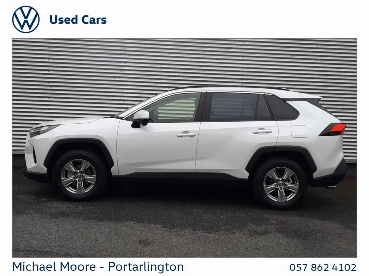 Toyota RAV4 SUV, Petrol Hybrid, 2024, White