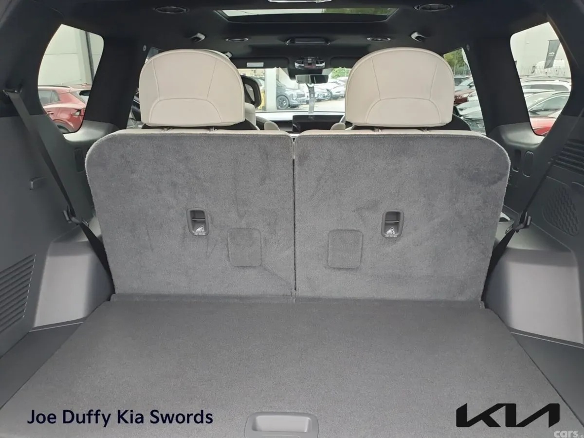 Kia EV9 MPV, Electric, 2026, Grey