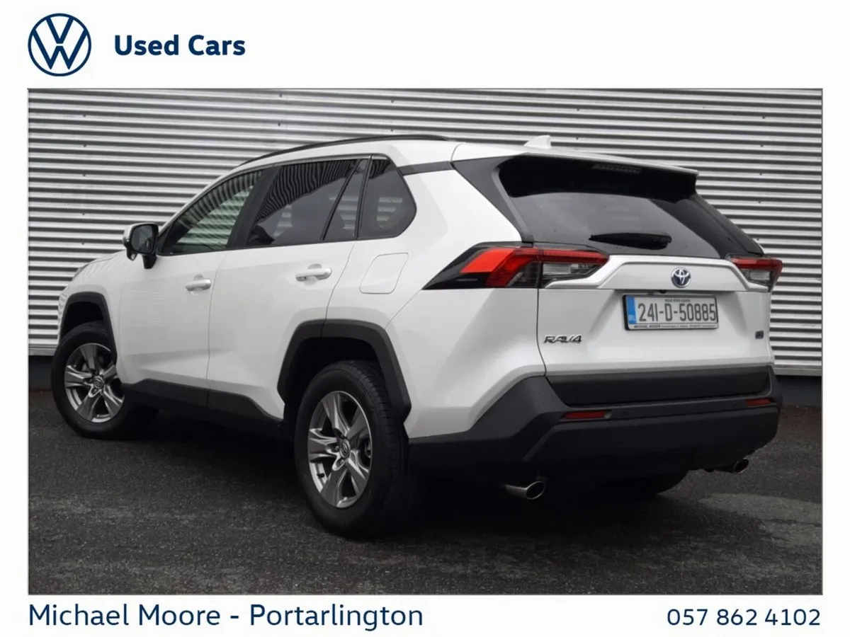 Toyota RAV4 SUV, Petrol Hybrid, 2024, White