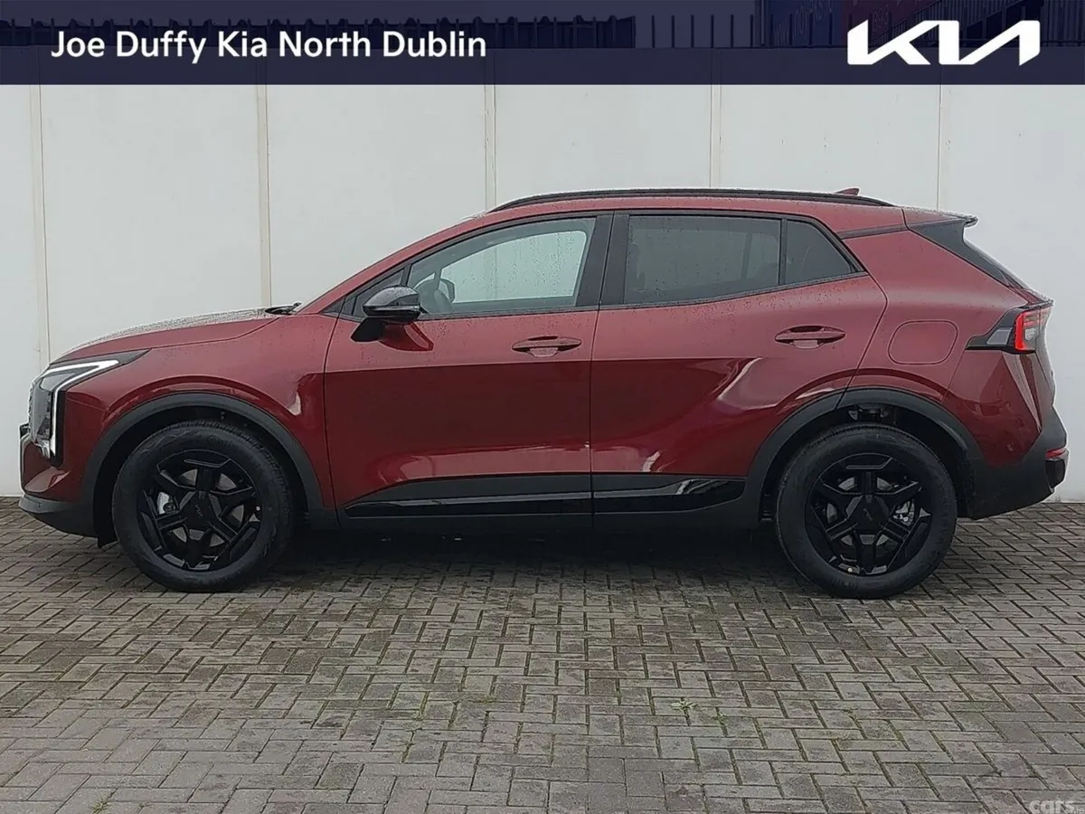 Kia Sportage SUV, Petrol Hybrid, 2026, Red