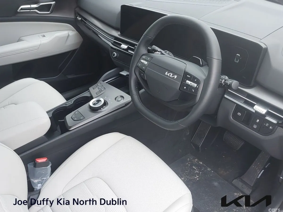Kia Sportage SUV, Petrol Hybrid, 2026, Grey