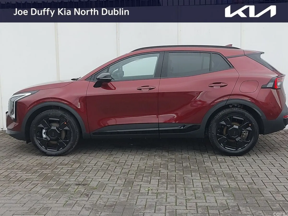 Kia Sportage SUV, Petrol Plug-in Hybrid, 2026, Red