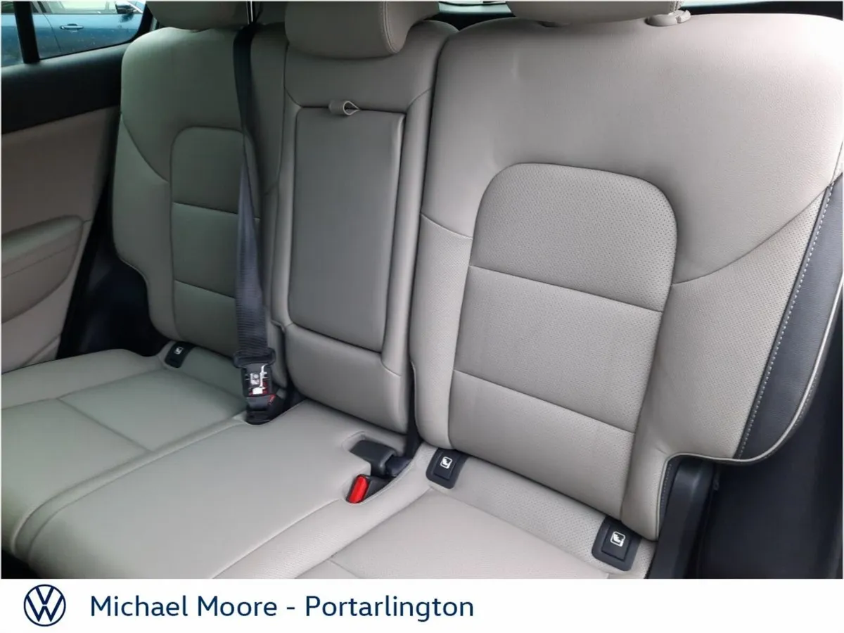 Kia Sportage SUV, Diesel Hybrid, 2021, Grey