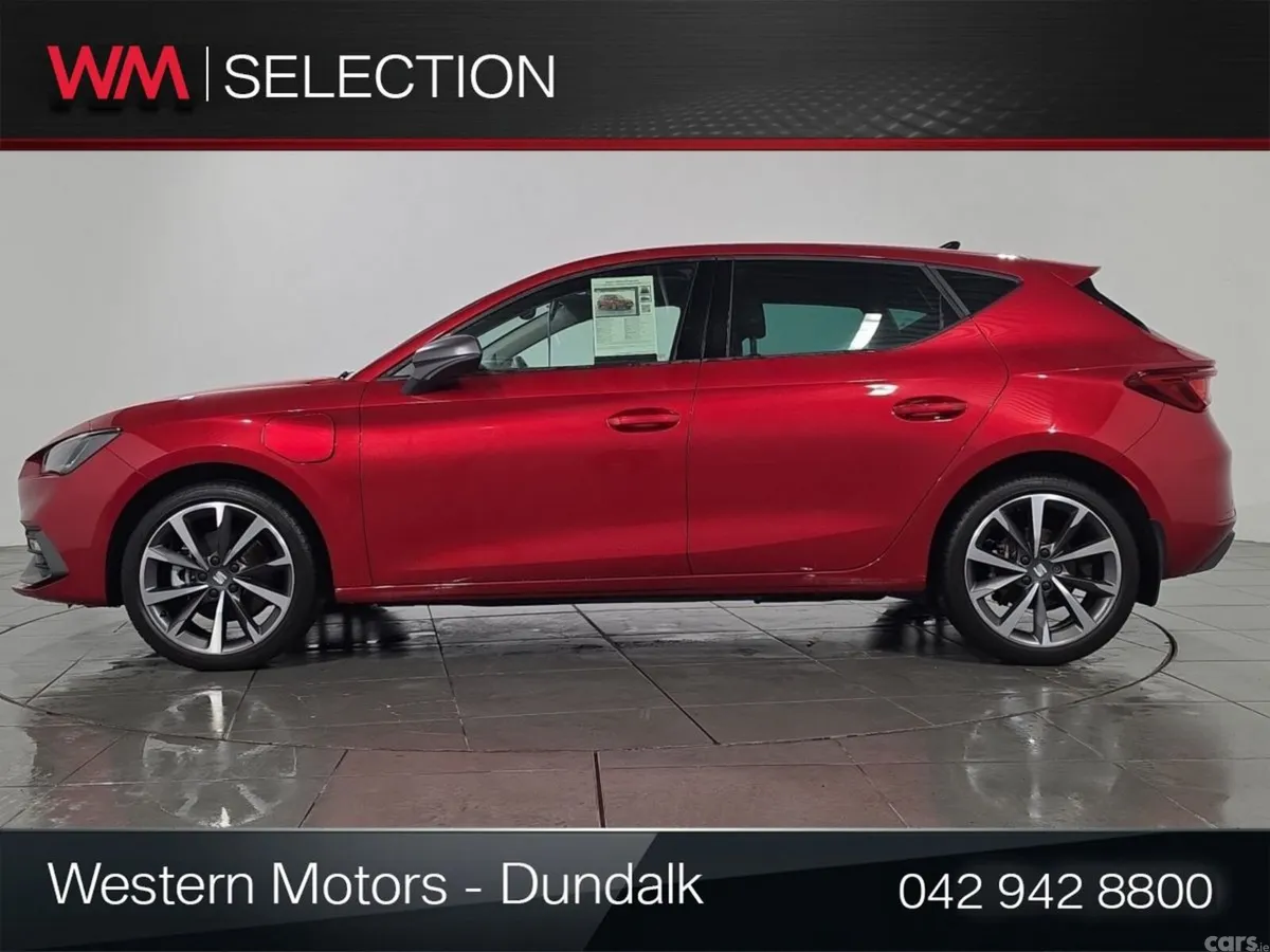 SEAT Leon Hatchback, Petrol Plug-in Hybrid, 2025, Red
