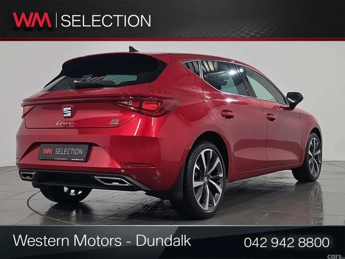 SEAT Leon Hatchback, Petrol Plug-in Hybrid, 2025, Red