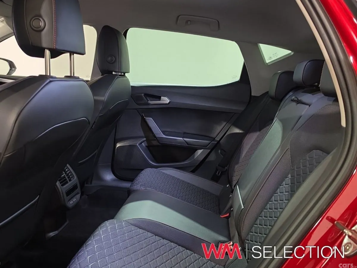 SEAT Leon Hatchback, Petrol Plug-in Hybrid, 2025, Red