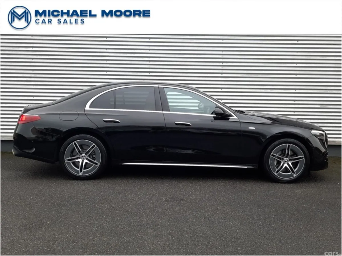 Mercedes-Benz E-Class Saloon, Diesel Plug-in Hybrid, 2025, Black