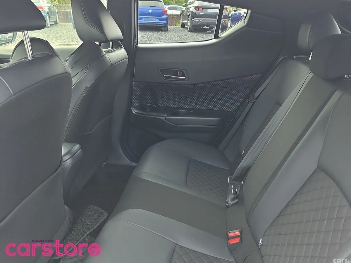 Toyota C-HR Hatchback, Petrol Hybrid, 2022, White