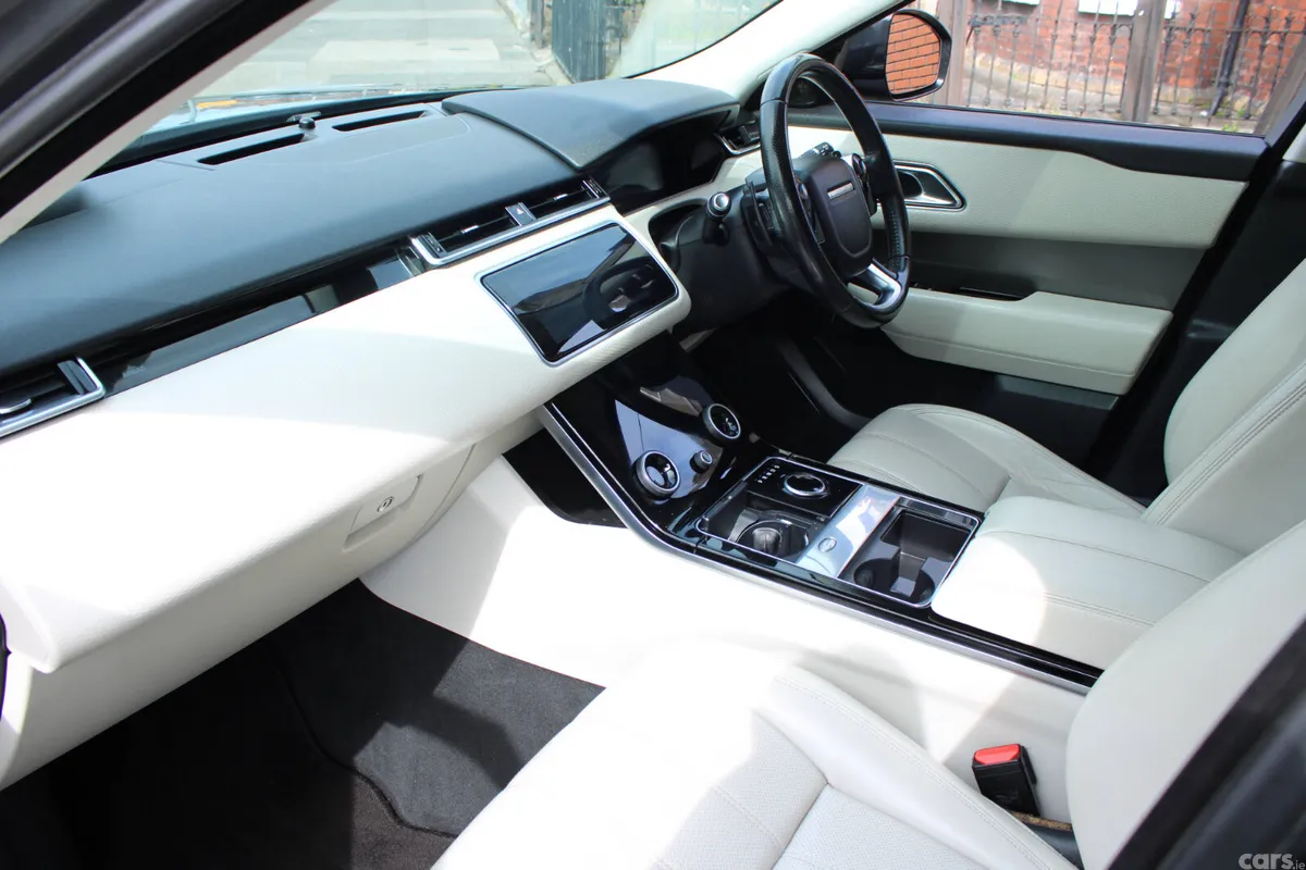 Land Rover Range Rover Velar SUV, Diesel, 2018, Grey