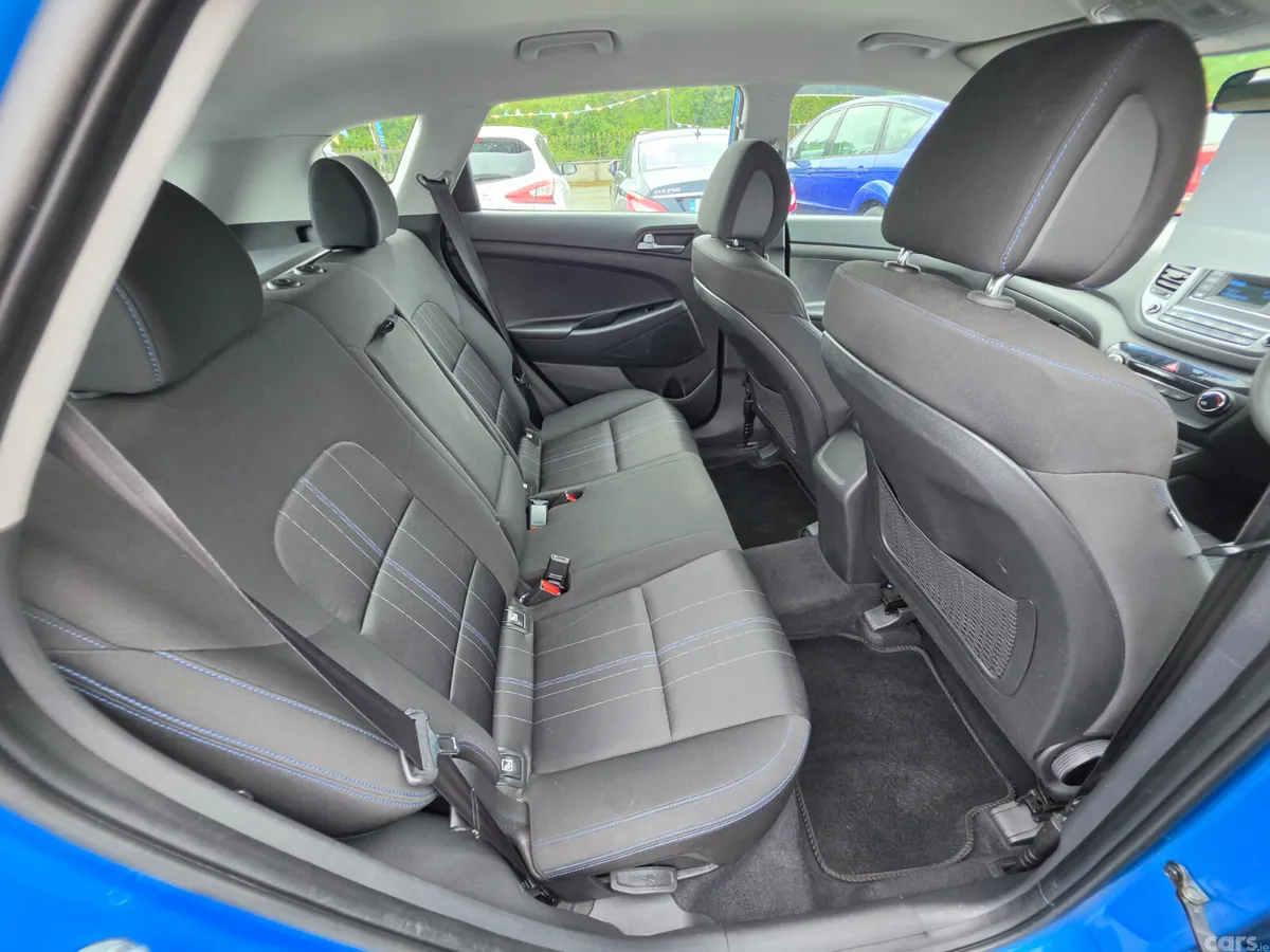 Hyundai Tucson SUV, Diesel, 2017, Blue