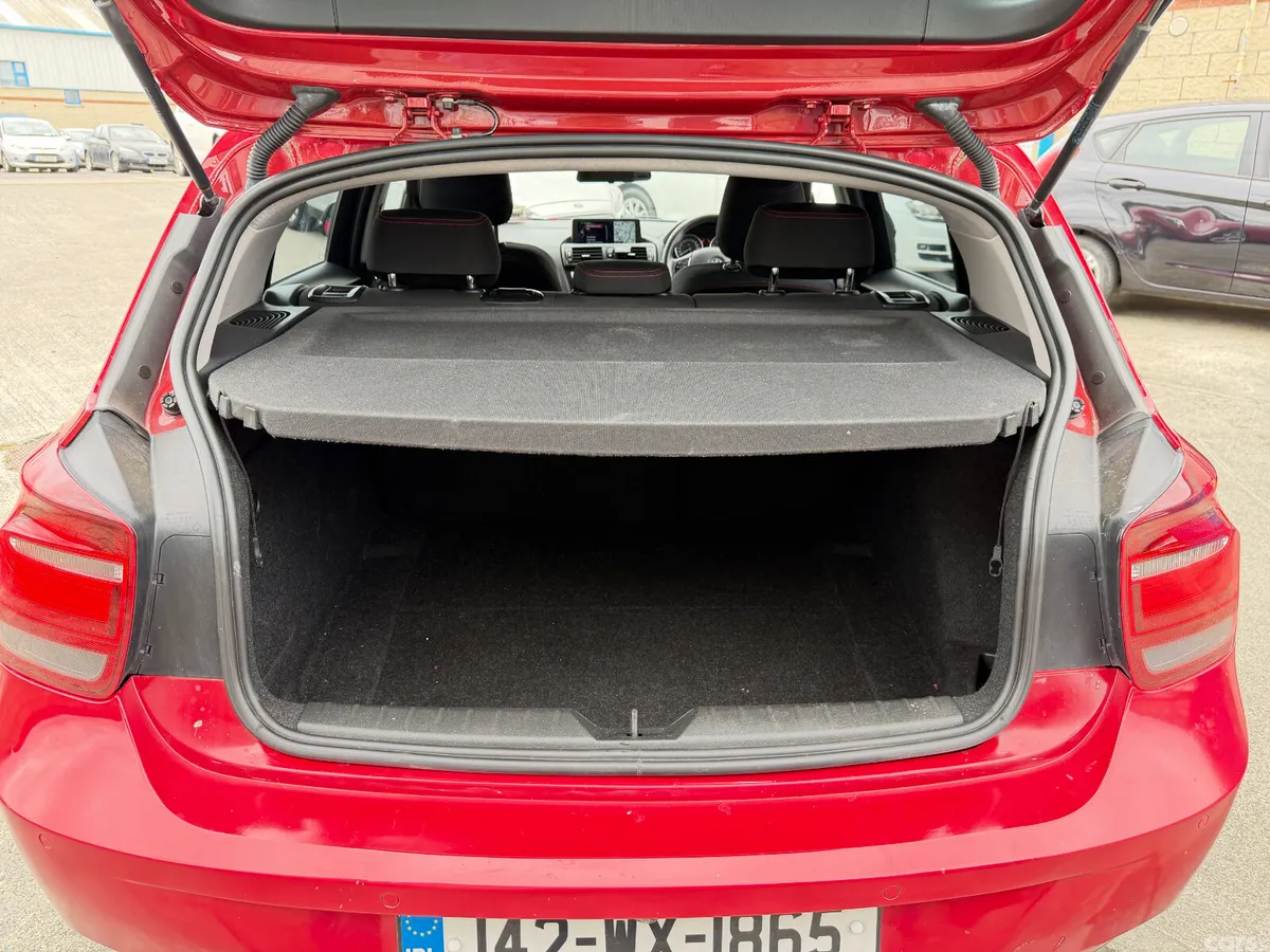 BMW 1-Series Hatchback, Petrol, 2014, Red