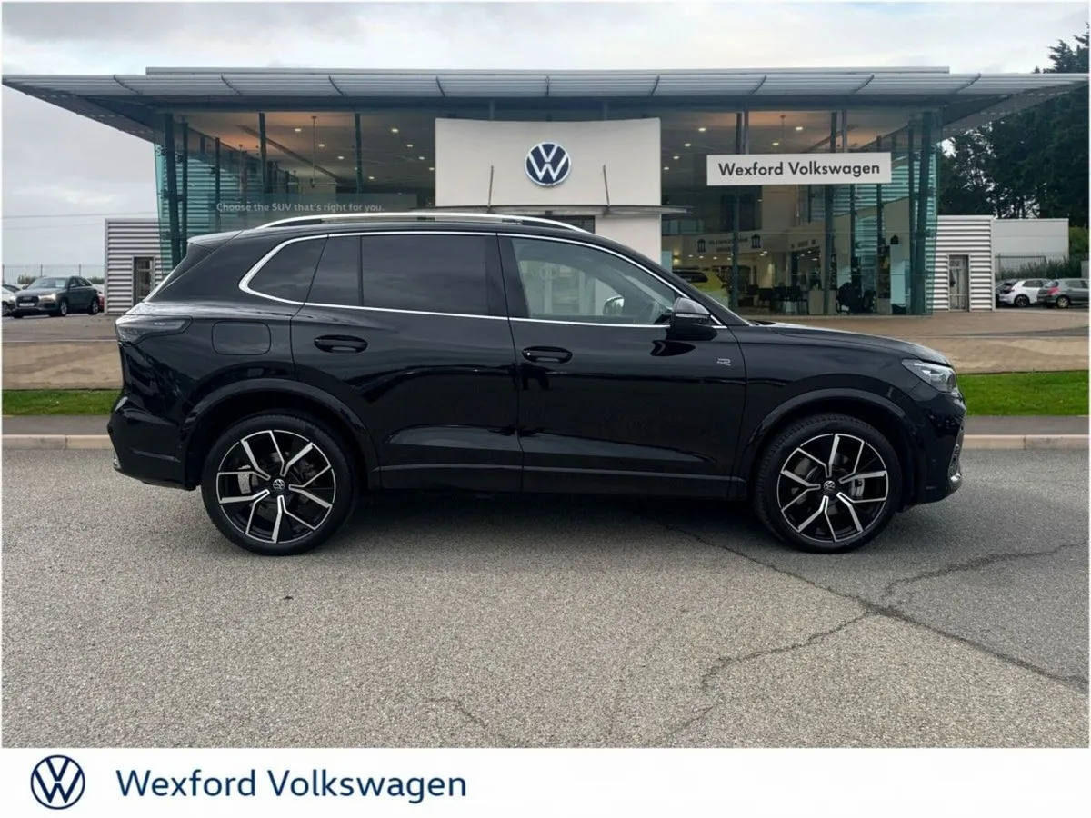 Volkswagen Tiguan SUV, Petrol Hybrid, 2025, Grey
