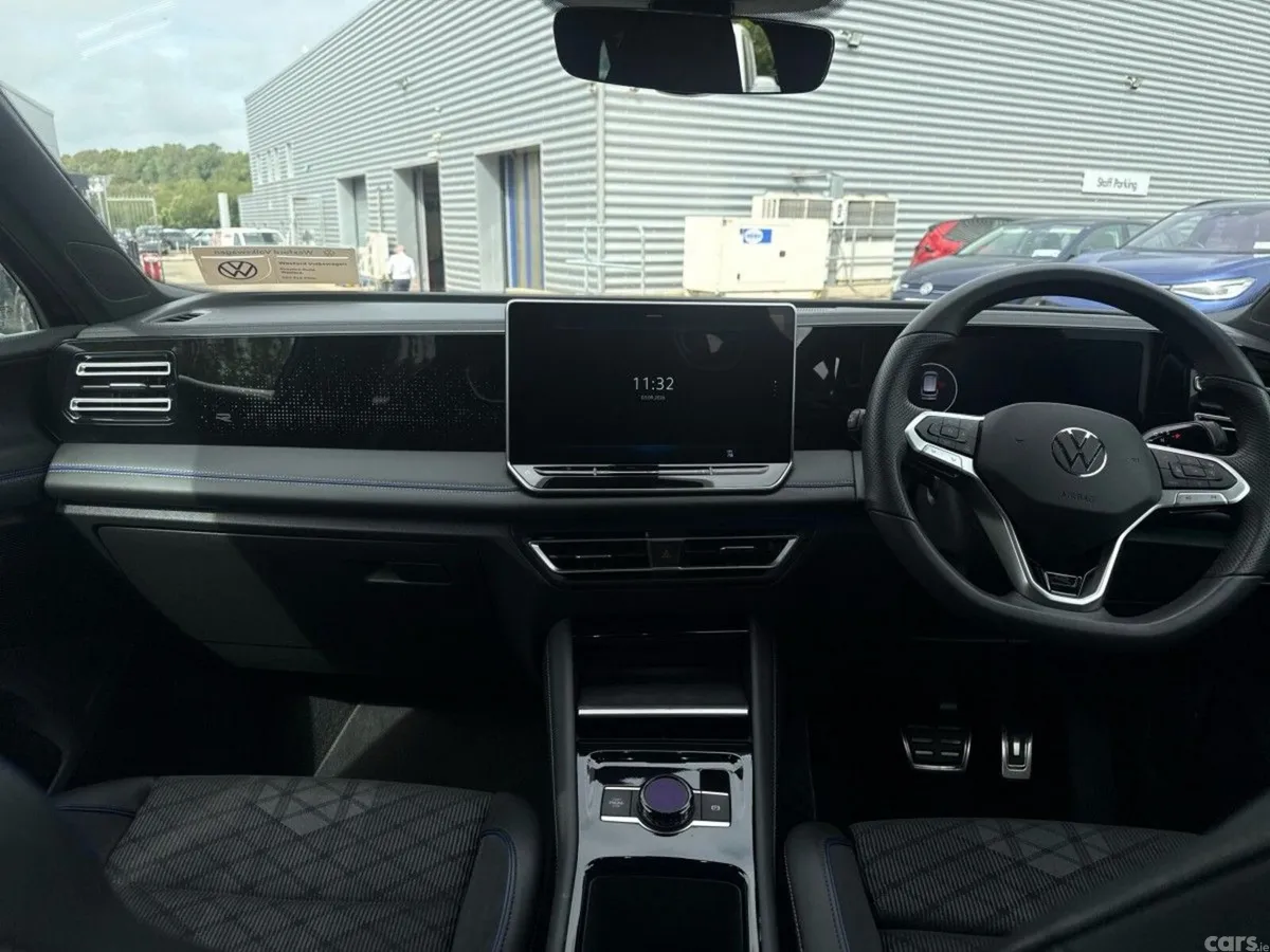 Volkswagen Tiguan SUV, Petrol Hybrid, 2025, Grey