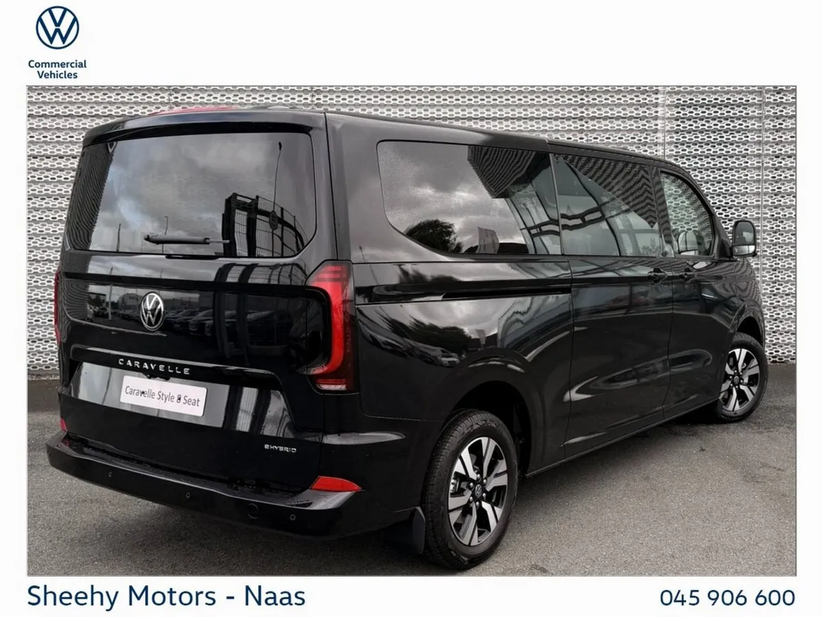Volkswagen Caravelle MPV, Petrol Plug-in Hybrid, 2027, Black