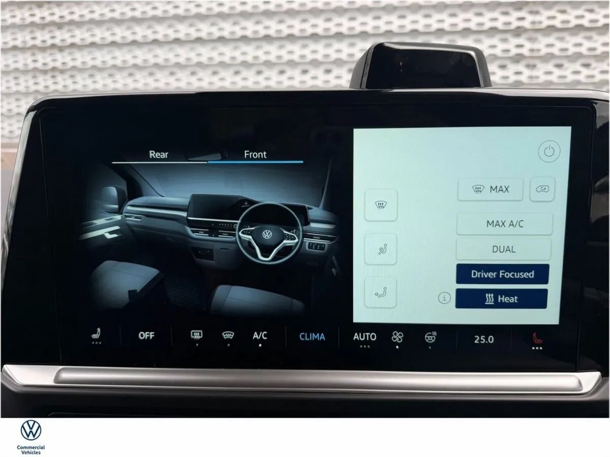 Volkswagen Caravelle MPV, Petrol Plug-in Hybrid, 2027, Black
