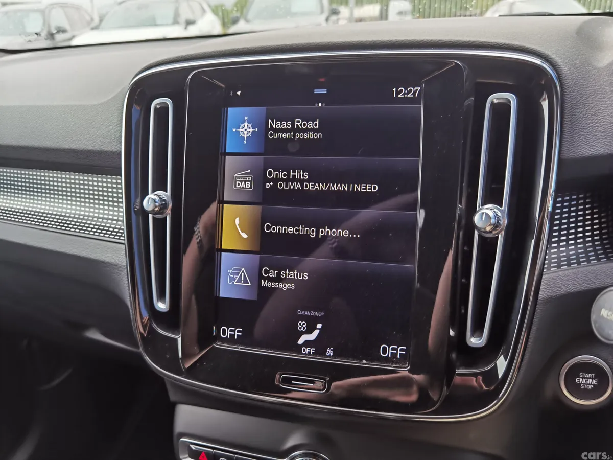 Volvo XC40 SUV, Petrol Plug-in Hybrid, 2021, Black