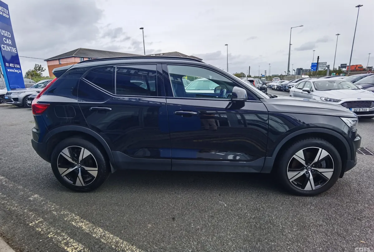 Volvo XC40 SUV, Petrol Plug-in Hybrid, 2021, Black