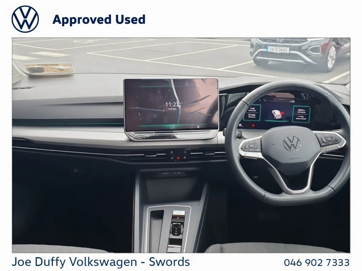 Volkswagen Golf Estate, Petrol Plug-in Hybrid, 2025, Black