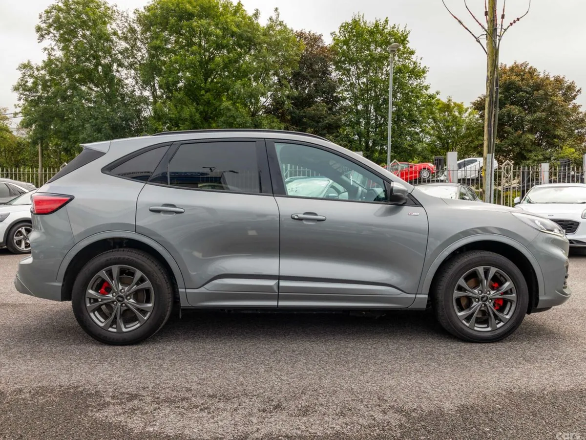 Ford Kuga SUV, Petrol Plug-in Hybrid, 2023, Grey