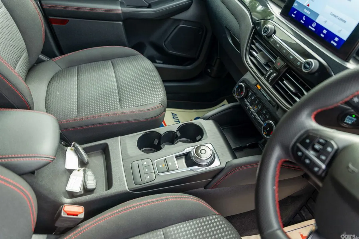 Ford Kuga SUV, Petrol Plug-in Hybrid, 2023, Grey