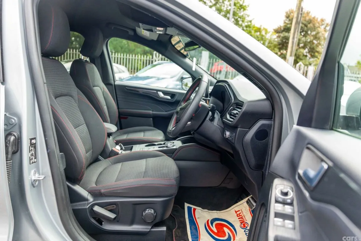 Ford Kuga SUV, Petrol Plug-in Hybrid, 2023, Grey