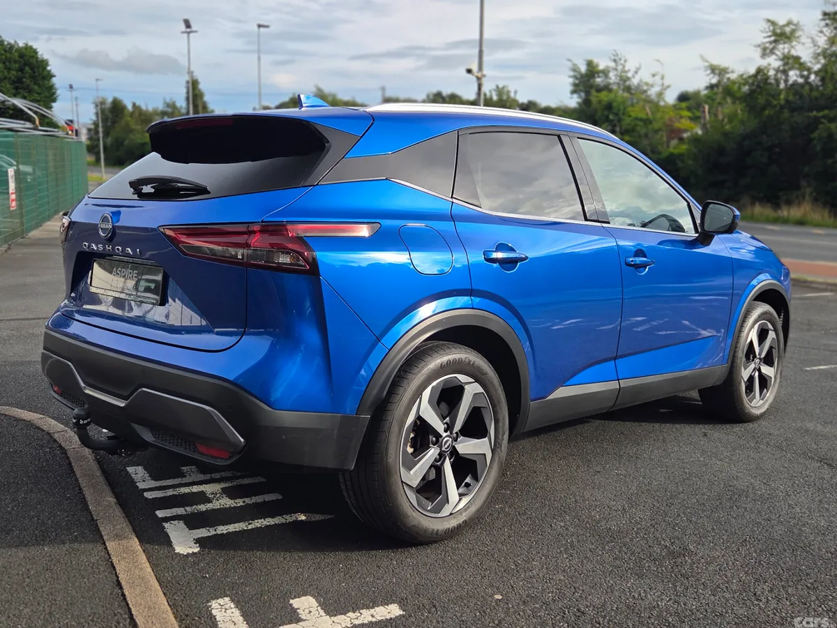 Nissan Qashqai SUV, Petrol Hybrid, 2022, Blue