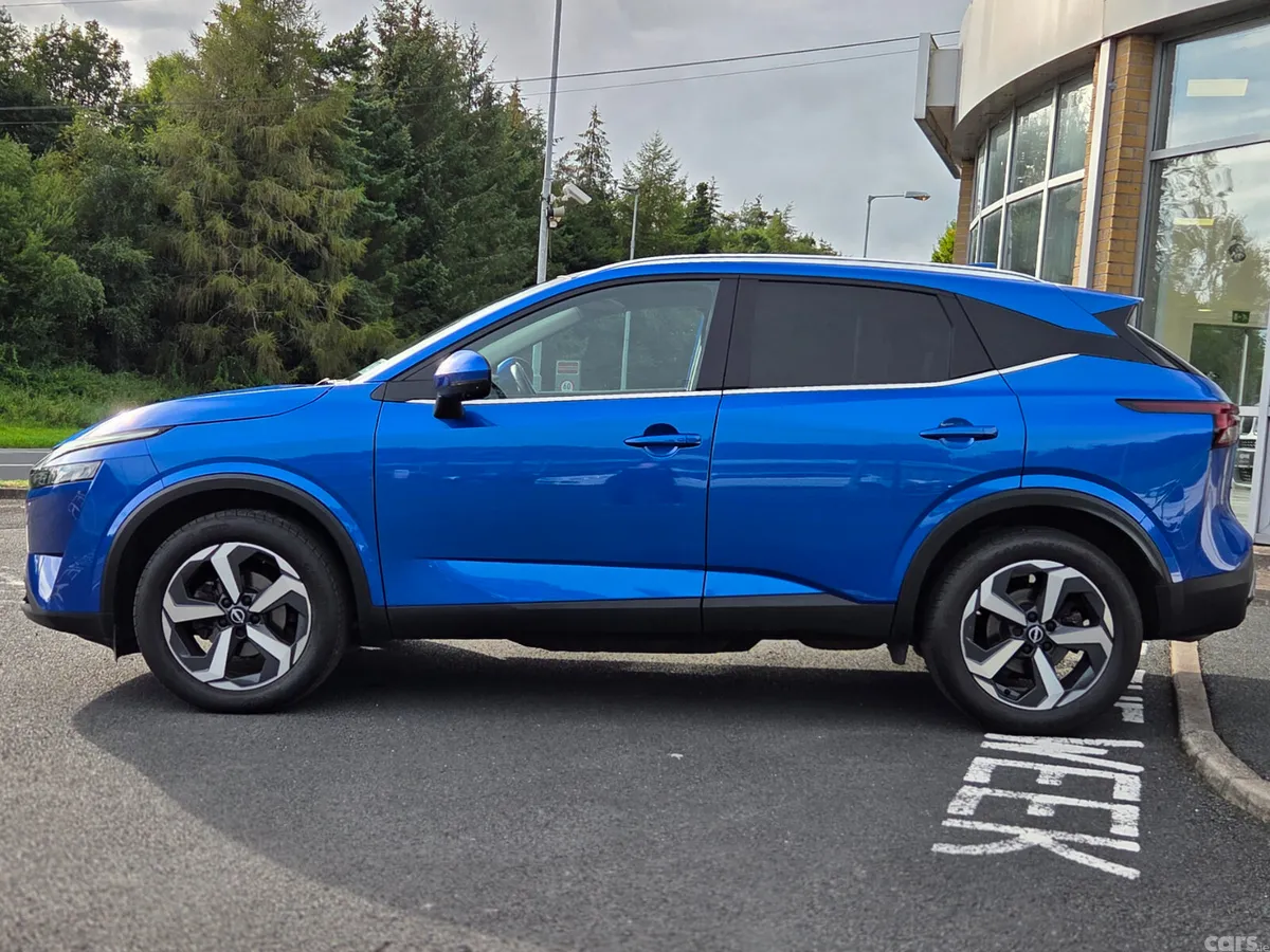 Nissan Qashqai SUV, Petrol Hybrid, 2022, Blue