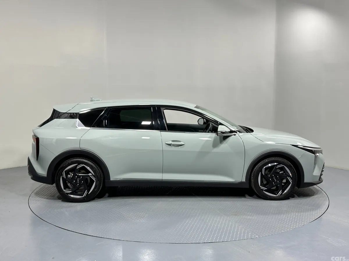Kia K4 Hatchback, Petrol Hybrid, 2026, Green