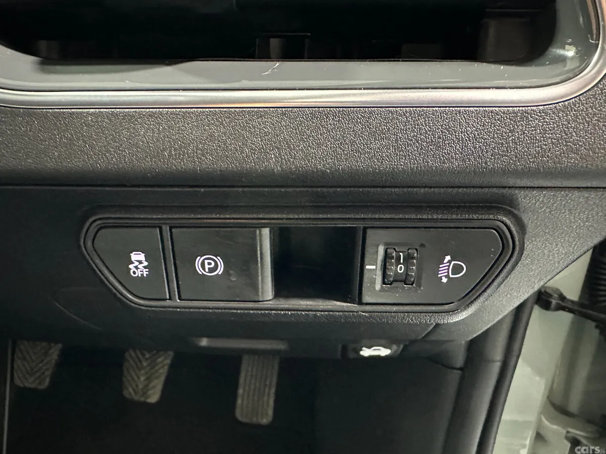 Kia K4 Hatchback, Petrol Hybrid, 2026, Green
