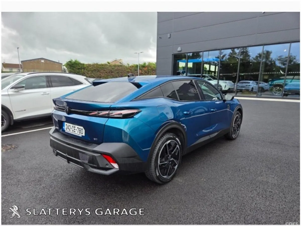 Peugeot 408 Hatchback, Petrol, 2024, Blue