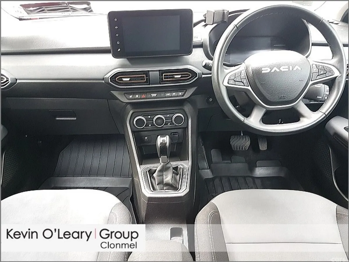 Dacia Jogger MPV, Petrol, 2025, Grey