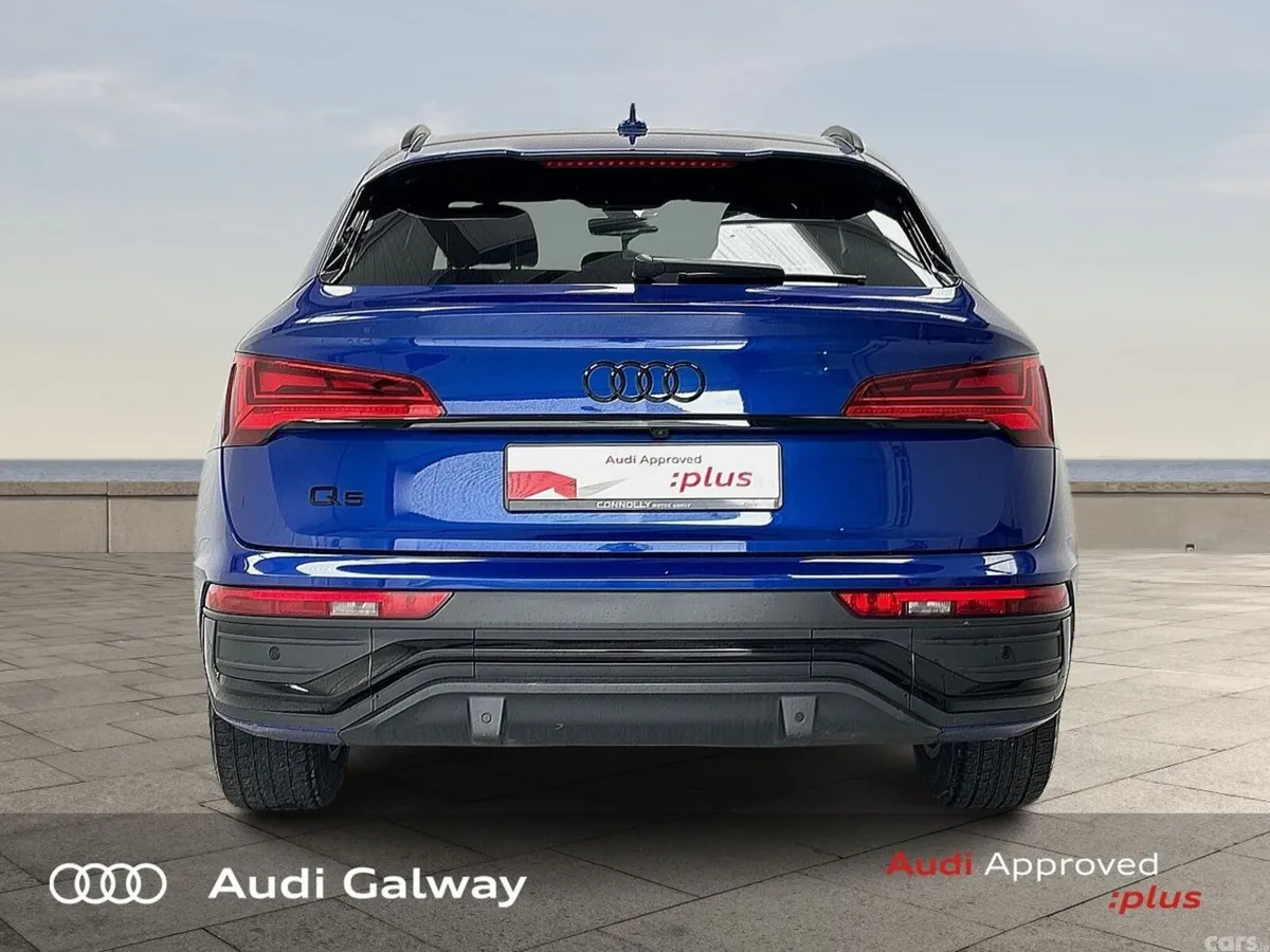 Audi Q5 SUV, Diesel, 2023, Blue