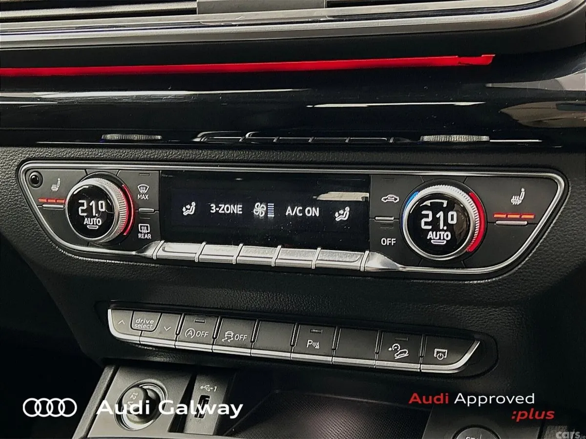 Audi Q5 SUV, Diesel, 2023, Blue