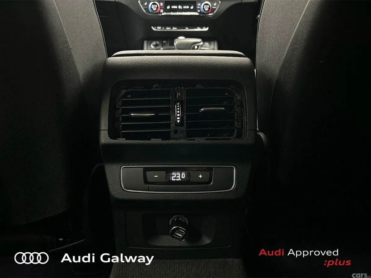 Audi Q5 SUV, Diesel, 2023, Blue
