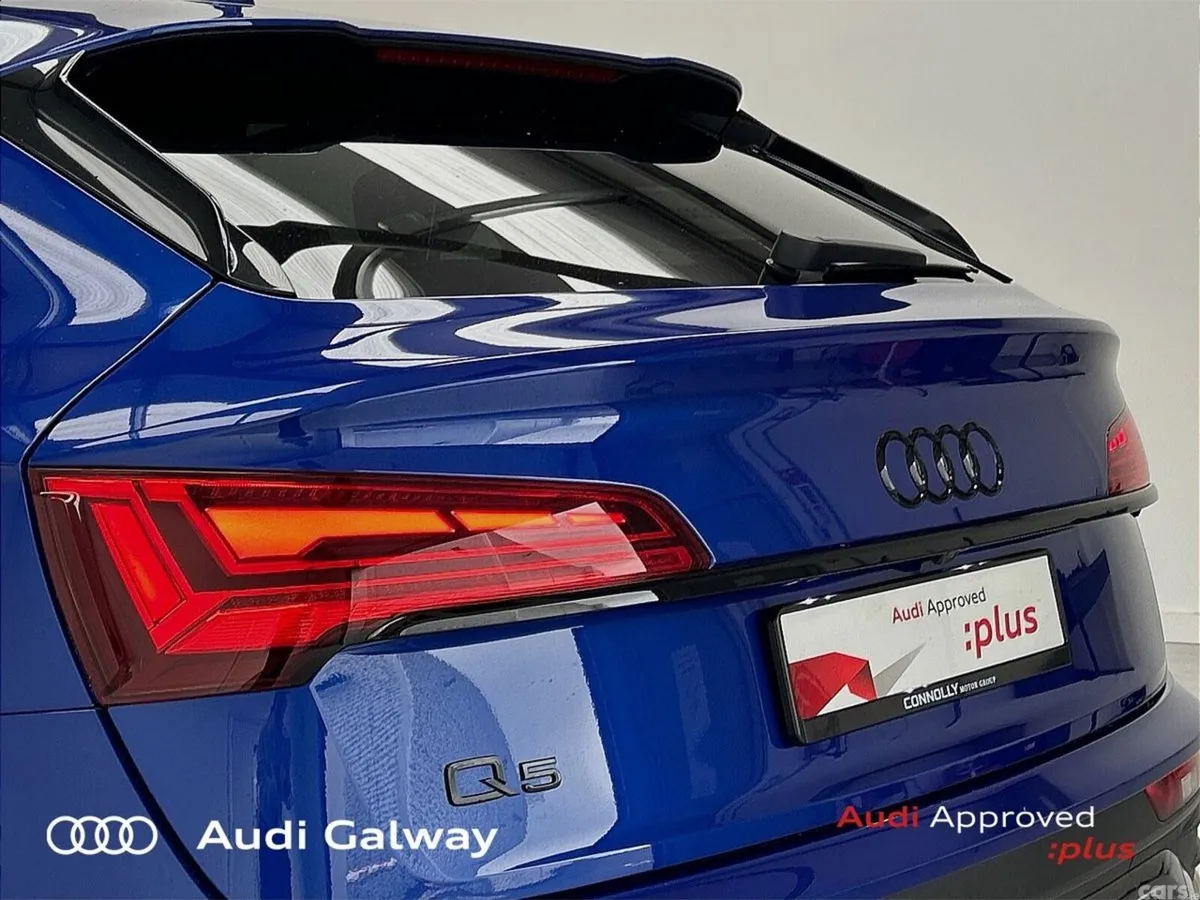 Audi Q5 SUV, Diesel, 2023, Blue