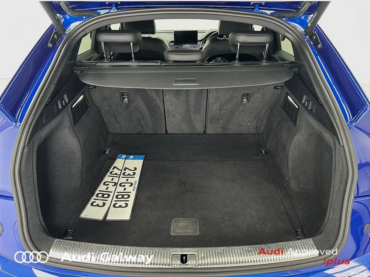 Audi Q5 SUV, Diesel, 2023, Blue
