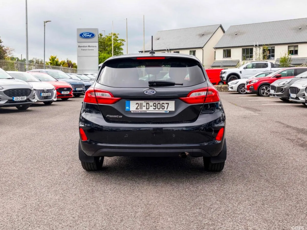 Ford Fiesta Hatchback, Petrol, 2021, Black