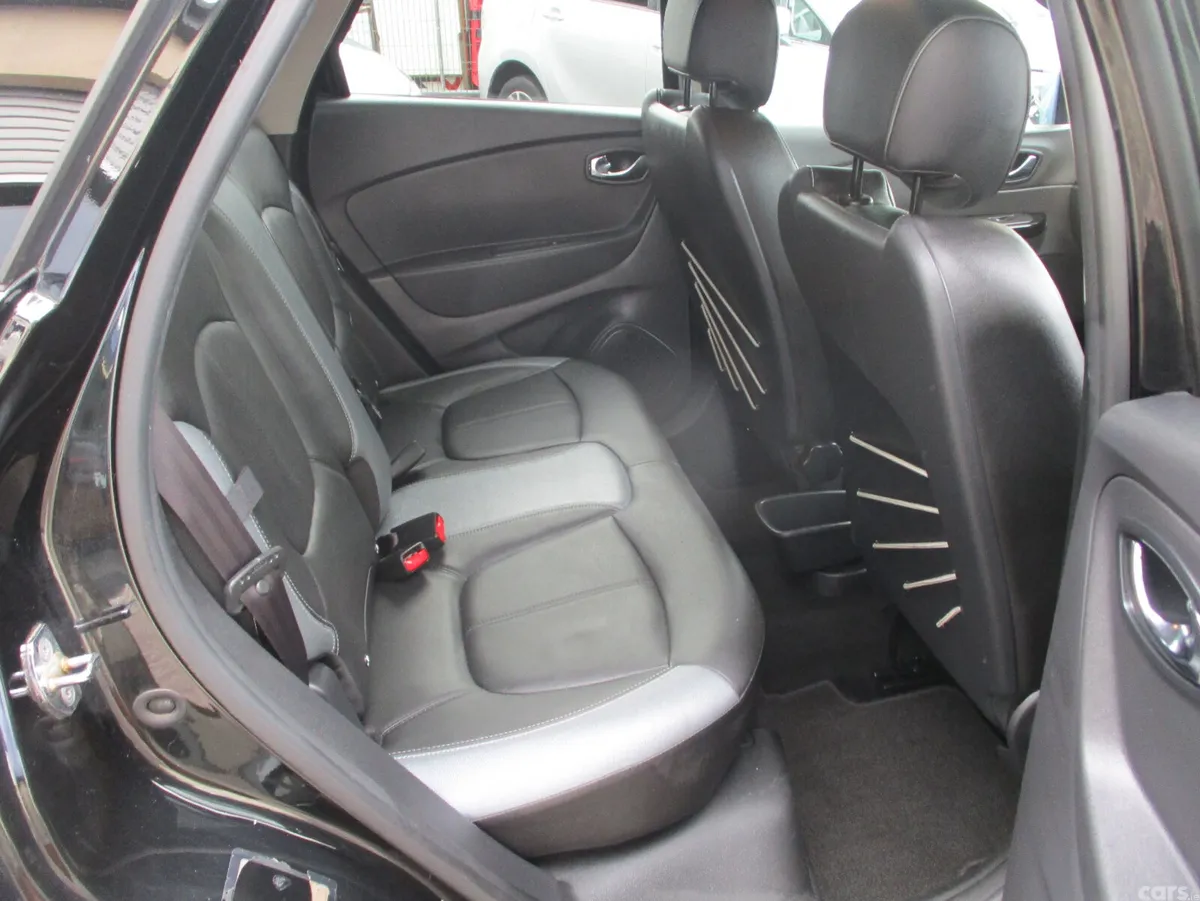 Renault Captur Hatchback, Diesel, 2017, Black